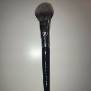 Gently used Sephora brush